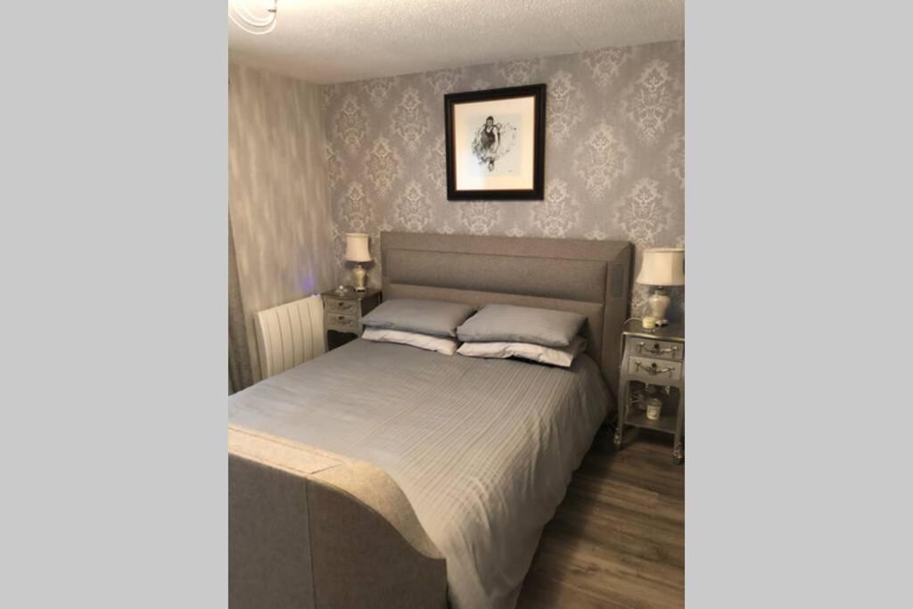 Largs Sea Front, Modern Apartment Buitenkant foto